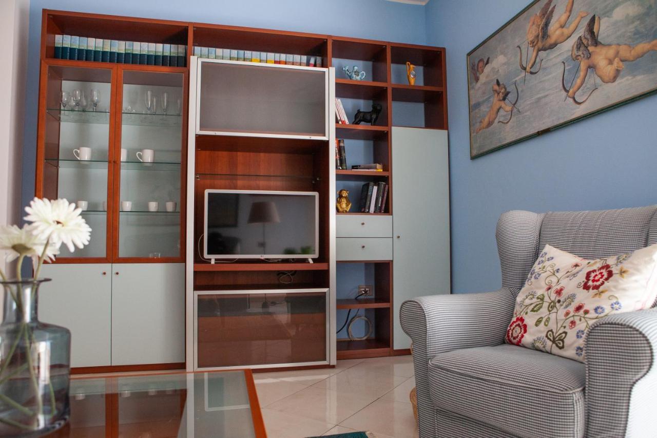 Domomea - Vespucci 4 Apartment กวาร์ตู ซานเตเลนา ภายนอก รูปภาพ